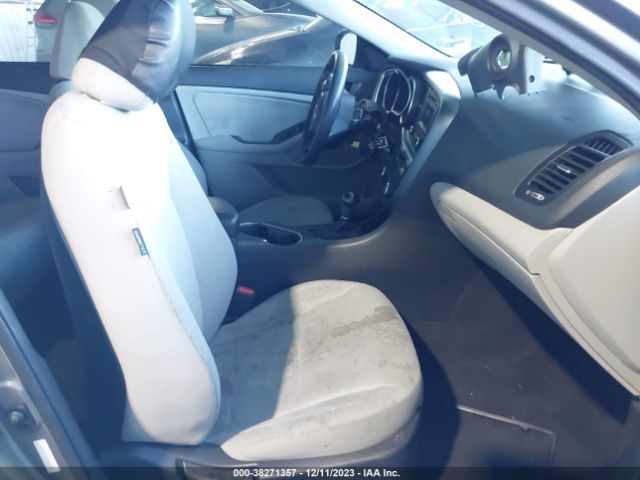 5XXGM4A75FG518375 KIA Optima Lx