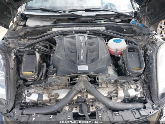 2015 PORSCHE MACAN WP1AB2A58FLB52277 Photo 9