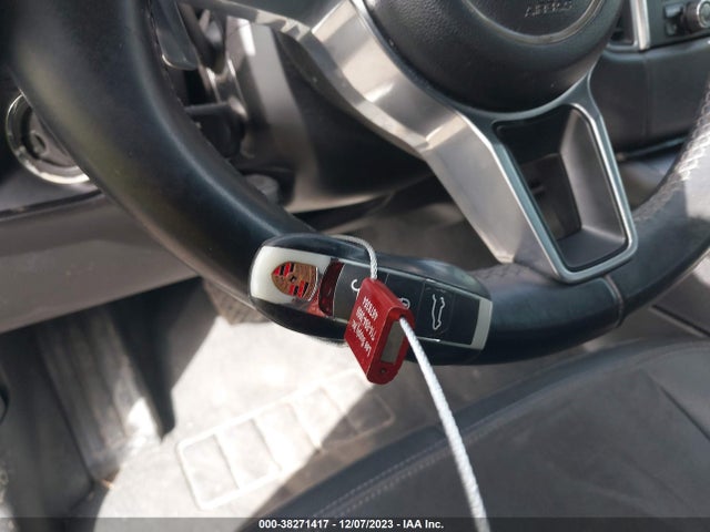 2015 PORSCHE MACAN WP1AB2A58FLB52277 Photo 10