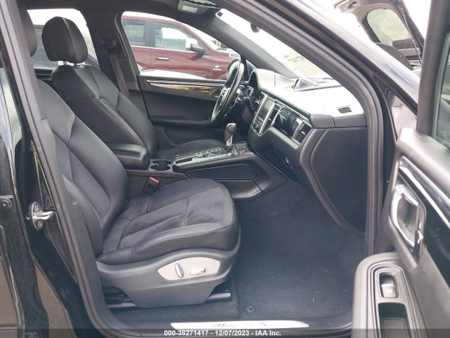 2015 PORSCHE MACAN WP1AB2A58FLB52277 Photo 4