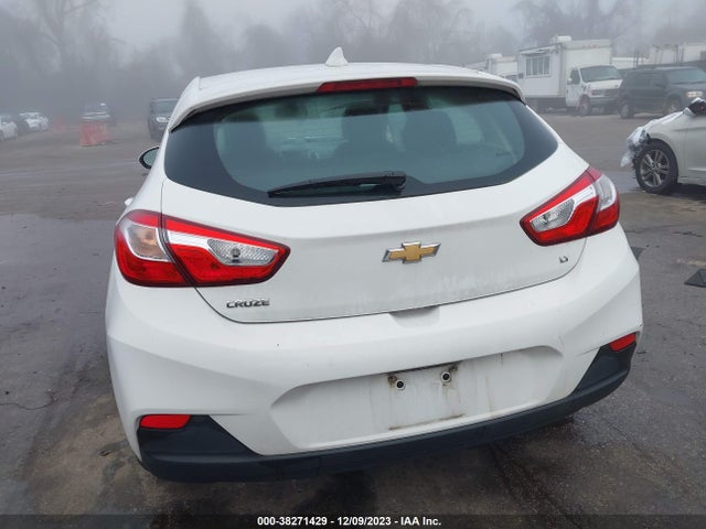 Chevrolet Cruze Lt Auto 2018 3G1BE6SM1JS625779 Image 16