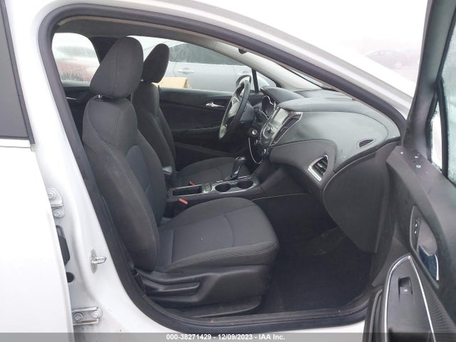 Chevrolet Cruze Lt Auto 2018 3G1BE6SM1JS625779 Image 5