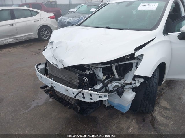 Chevrolet Cruze Lt Auto 2018 3G1BE6SM1JS625779 Image 6