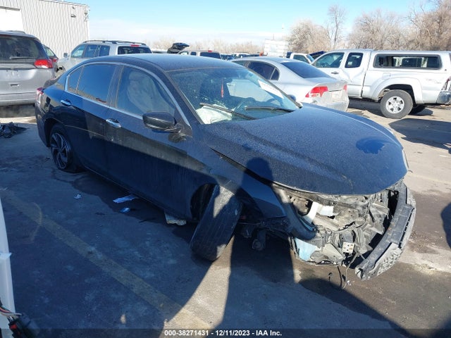 2017 1HGCR2F31HA230136 main image