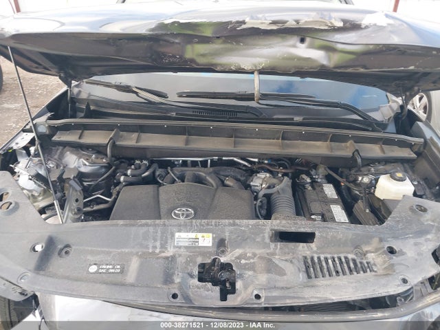 Toyota Highlander L 2022 5TDCZRAH3NS560708 Image 10