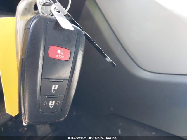 Toyota Highlander L 2022 5TDCZRAH3NS560708 Image 11