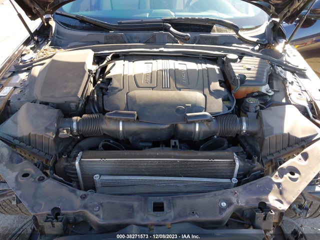 2015 JAGUAR XF SAJWA0F7XF8U82659 Photo 9