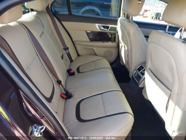 2015 JAGUAR XF SAJWA0F7XF8U82659 Photo 7