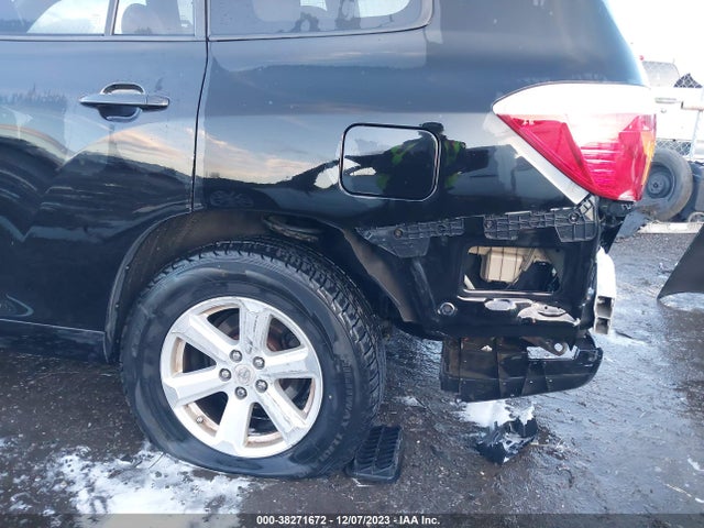 2010 TOYOTA HIGHLANDER SE VIN: 5TDJK3EH9AS026982
