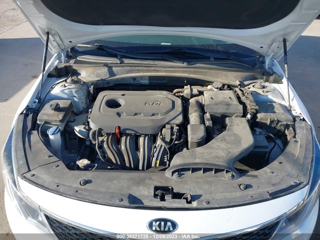 KIA Optima Lx 2018 5XXGT4L30JG203831 Image 10