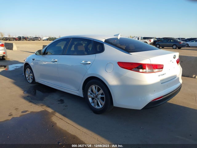 KIA Optima Lx 2018 5XXGT4L30JG203831 Image 3