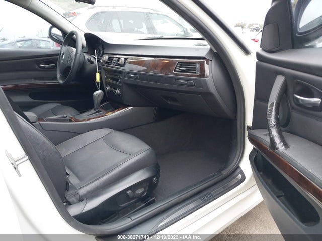 2011 BMW 328I VIN: WBAPH5C59BA446850