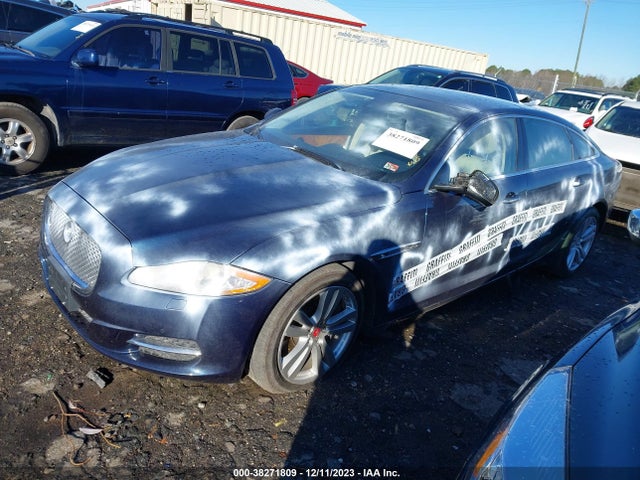 2011 JAGUAR XJ SAJWA2GE3BMV02924 Photo 1