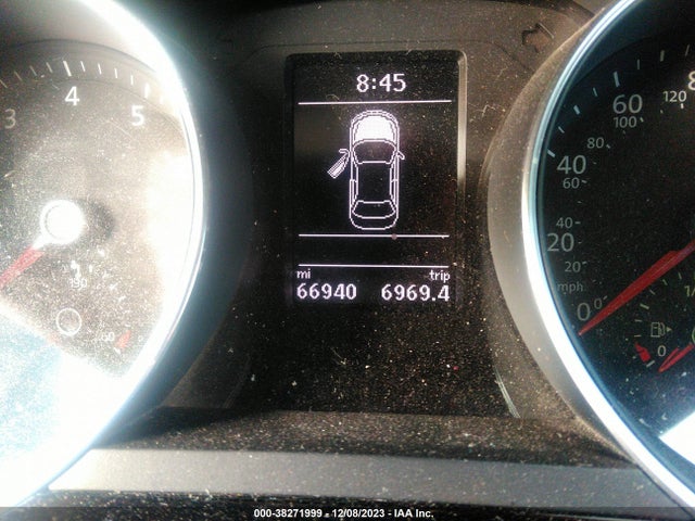 3VWL17AJ8HM406432 Volkswagen JETTA