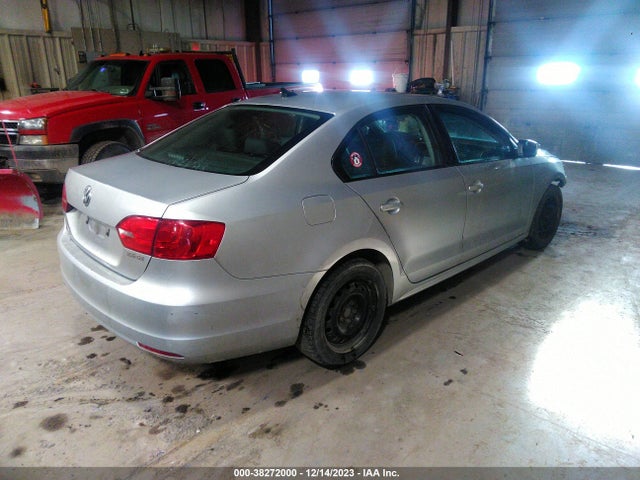 2012 VOLKSWAGEN JETTA SE W/CONVENIENCE SUNROOF PZEV VIN: 3VWDP7AJ9CM468367