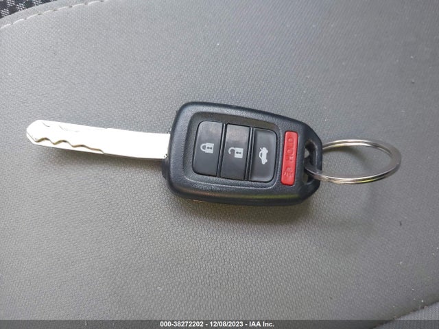 2020 HONDA CIVIC LX VIN: 2HGFC2F6XLH579685