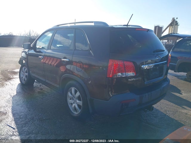 2012 KIA SORENTO LX V6 VIN: 5XYKTDA27CG264581