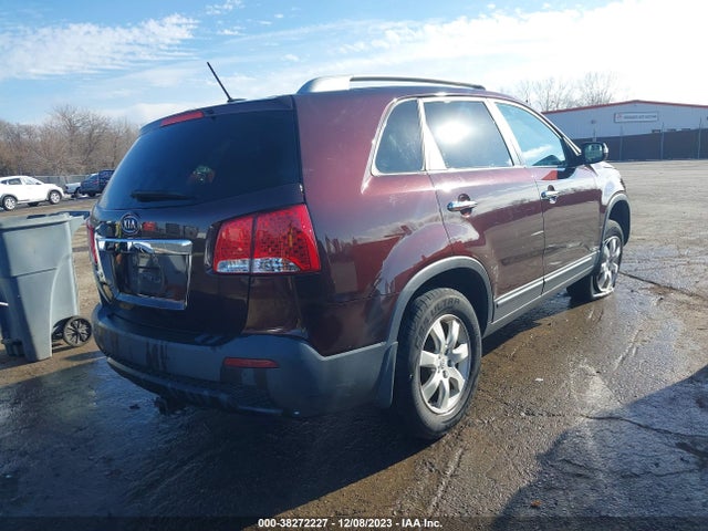 2012 KIA SORENTO LX V6 VIN: 5XYKTDA27CG264581