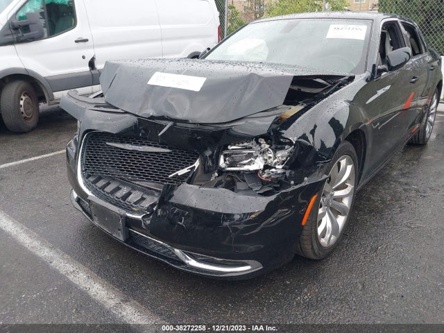 2C3CCAAG9KH755558 Chrysler 300 Touring