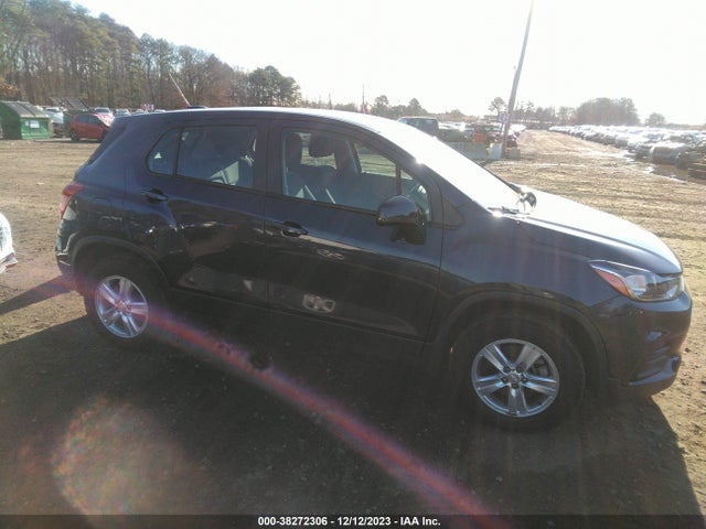 Chevrolet TRAX LS 2018 3GNCJNSBXJL411472 Image 13
