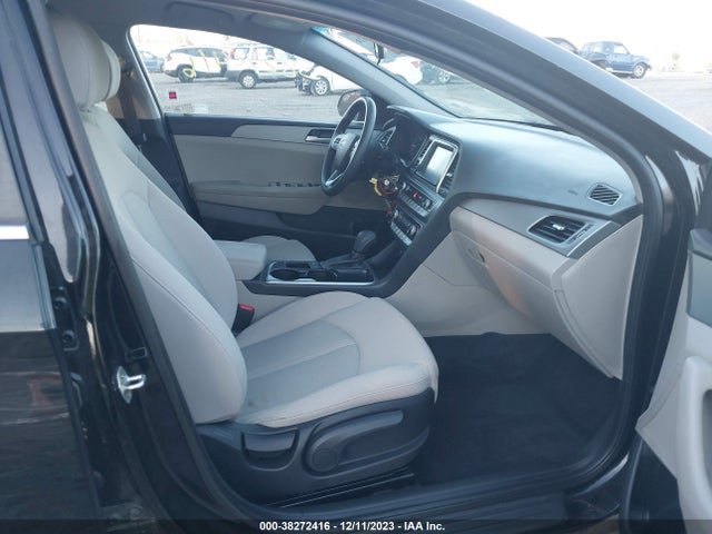 2018 HYUNDAI SONATA SE VIN: 5NPE24AF5JH710297