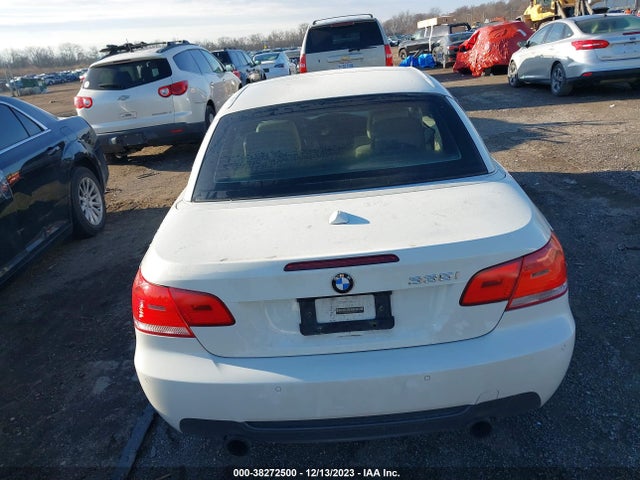 2010 BMW 335I VIN: WBAWL7C52AP476211