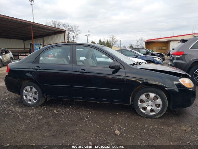 2007 KIA SPECTRA EX VIN: KNAFE121775437463