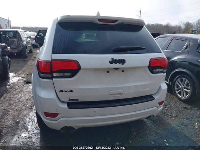 Jeep Grand Cherokee Laredo 2015 1C4RJFAGXFC130801 Image 17