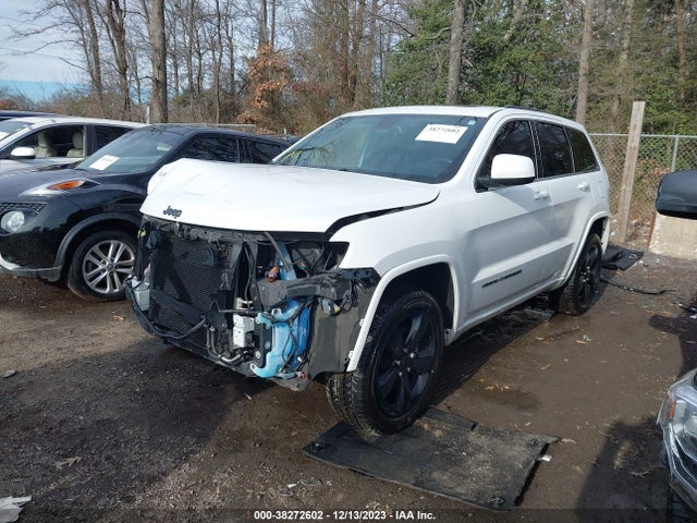 Jeep Grand Cherokee Laredo 2015 1C4RJFAGXFC130801 Image 2