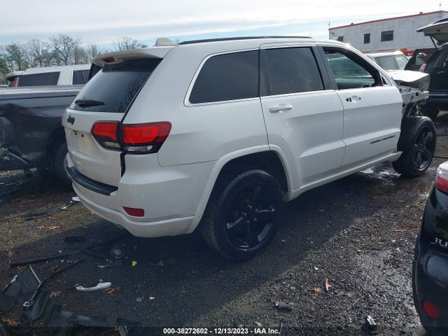 Jeep Grand Cherokee Laredo 2015 1C4RJFAGXFC130801 Image 4