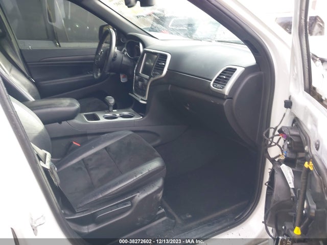 Jeep Grand Cherokee Laredo 2015 1C4RJFAGXFC130801 Image 5