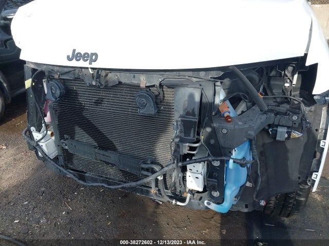 Jeep Grand Cherokee Laredo 2015 1C4RJFAGXFC130801 Image 6