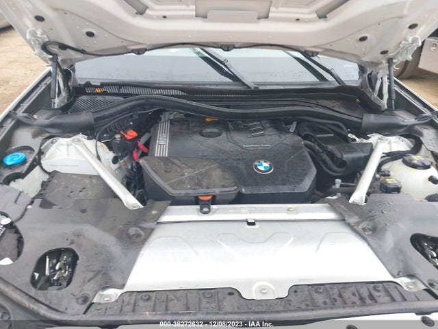 WBX47DP09NN135906 BMW X3 Sdrive30i