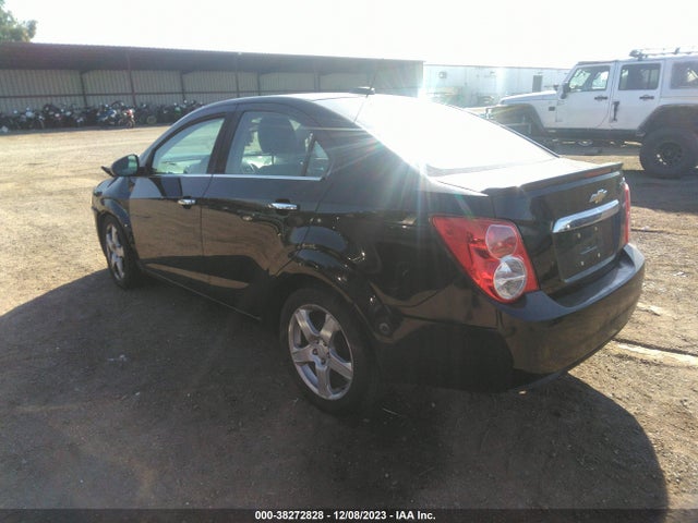 Chevrolet SONIC LTZ 2016 1G1JE5SB1G4156447 Image 3