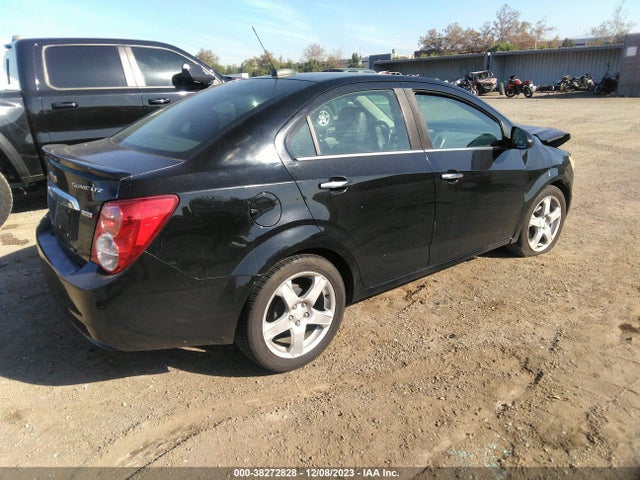 Chevrolet SONIC LTZ 2016 1G1JE5SB1G4156447 Image 4