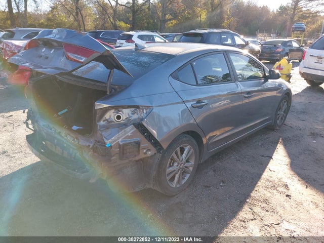 Hyundai Elantra Value Edition 2018 5NPD84LFXJH319833 Image 4