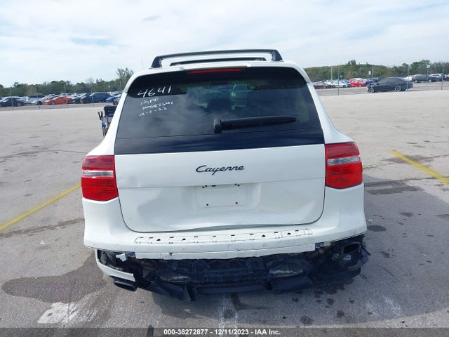2009 PORSCHE CAYENNE VIN: WP1AA29P29LA04641