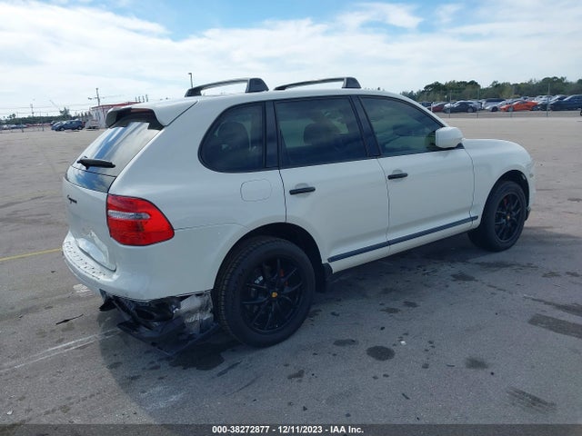 2009 PORSCHE CAYENNE WP1AA29P29LA04641 Photo 3