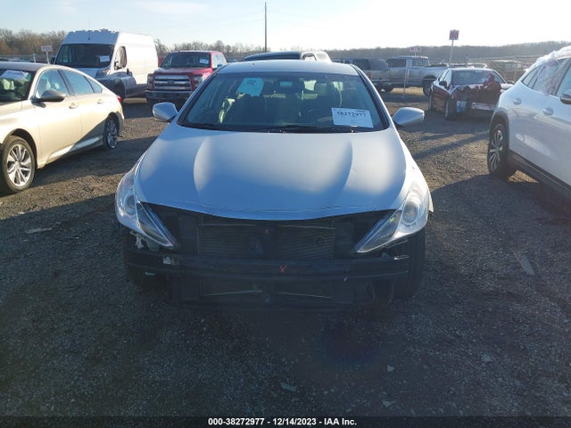 2013 Hyundai Sonata Gls Pzev მანქანა იყიდება აუქციონზე, vin: 5NPEB4AC1DH668608, აუქციონის ნომერი: 38272977