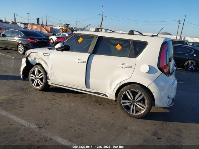 KIA SOUL + 2016 KNDJP3A58G7409862 Image 3