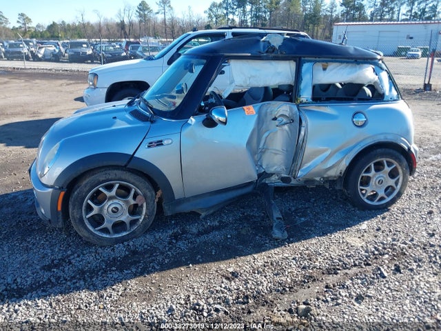 2006 MINI COOPER S WMWRE33576TJ38320 Photo 5