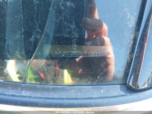 2006 MINI COOPER S WMWRE33576TJ38320 Photo 8