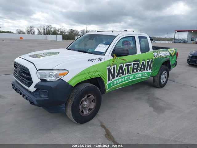 Toyota Tacoma Sr 2018 5TFRX5GN7JX106018 Image 2