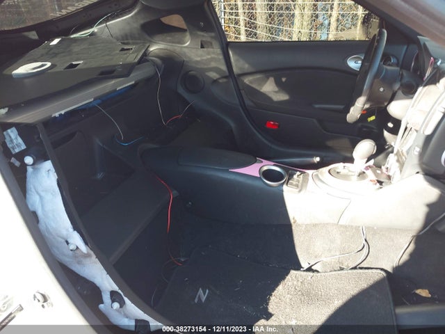 Nissan 370Z 2016 JN1AZ4EH2GM936255 Image 8