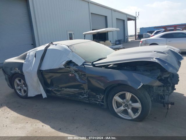 1FA6P8AM4H5290947 Ford Mustang V6