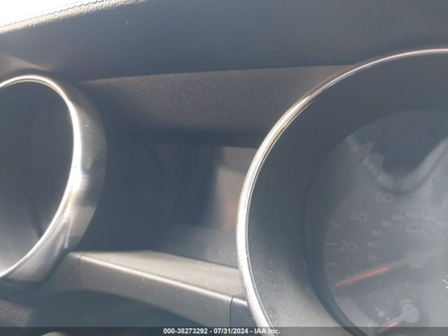 1FA6P8AM4H5290947 Ford Mustang V6