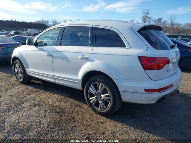 2011 AUDI Q7 3.0T PREMIUM VIN: WA1LGAFE4BD003877