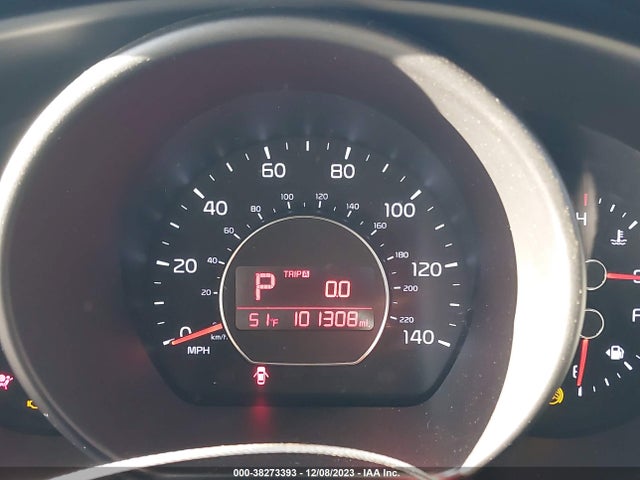 KIA SOUL + 2016 KNDJP3A50G7819748 Image 7