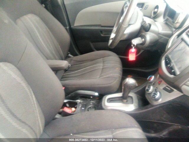 Chevrolet Sonic Lt Auto 2014 1G1JC6SBXE4222471 Image 5