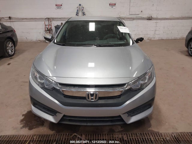 Honda Civic Lx 2018 19XFC2F58JE010638 Image 12